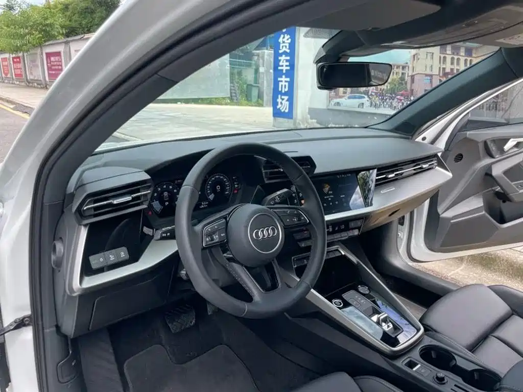 Audi A3 — миниатюра 10