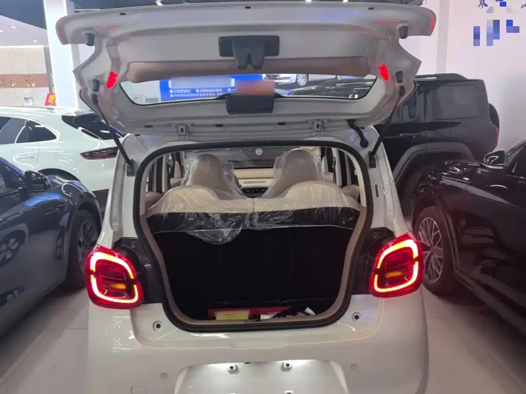 Wuling MINIEV — миниатюра 19