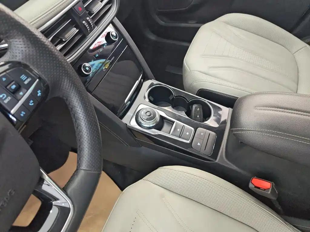 Ford Escape — миниатюра 10