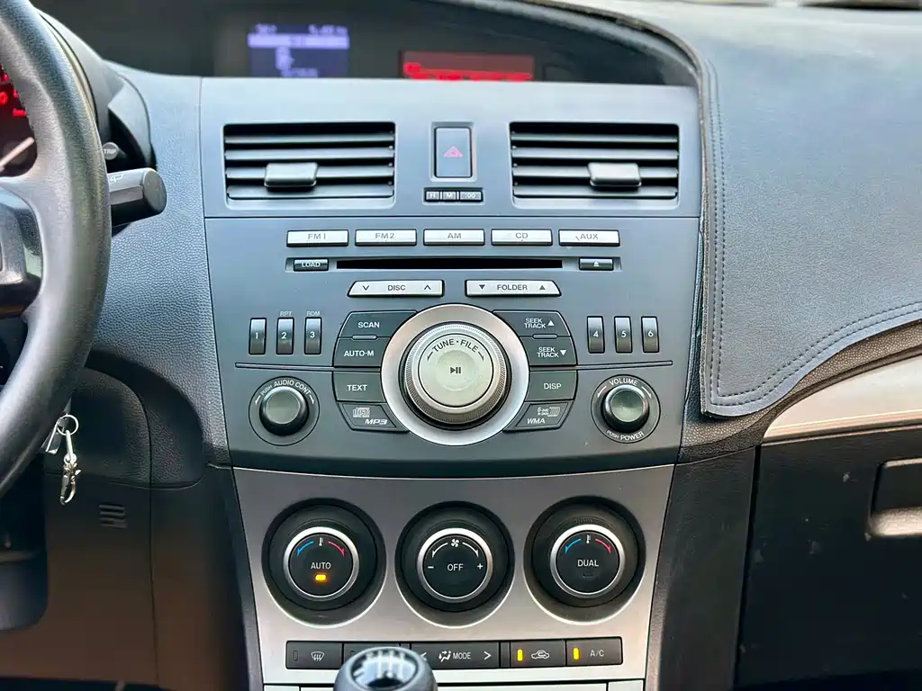 Mazda 3 (Import) — миниатюра 15