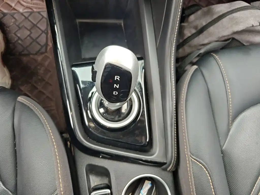 JAC JAC iEVS4 — миниатюра 14