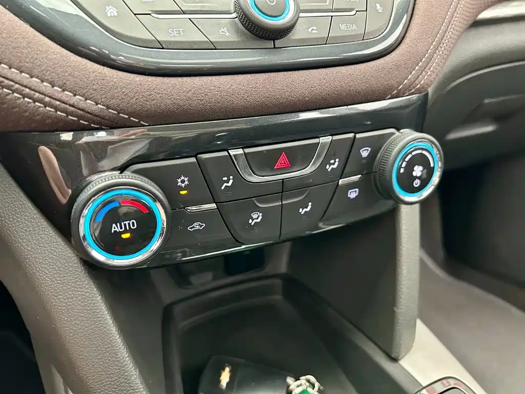 Chevrolet Malibu — миниатюра 10