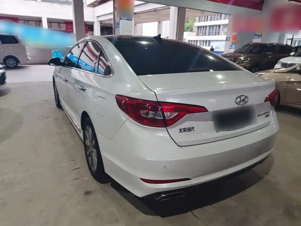 Hyundai Sonata — миниатюра 5