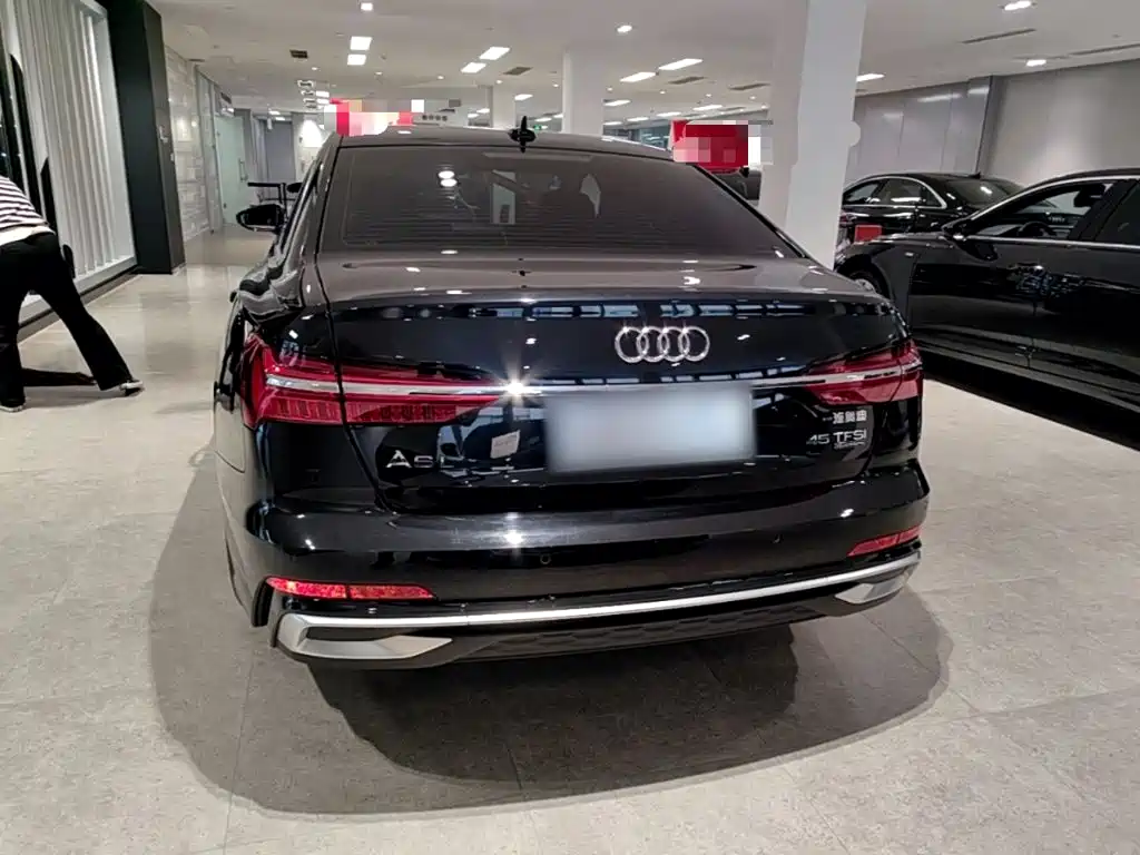 Audi A6L — миниатюра 6