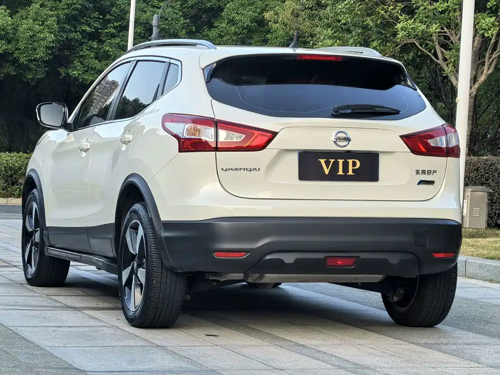 Nissan Qashqai — миниатюра 6