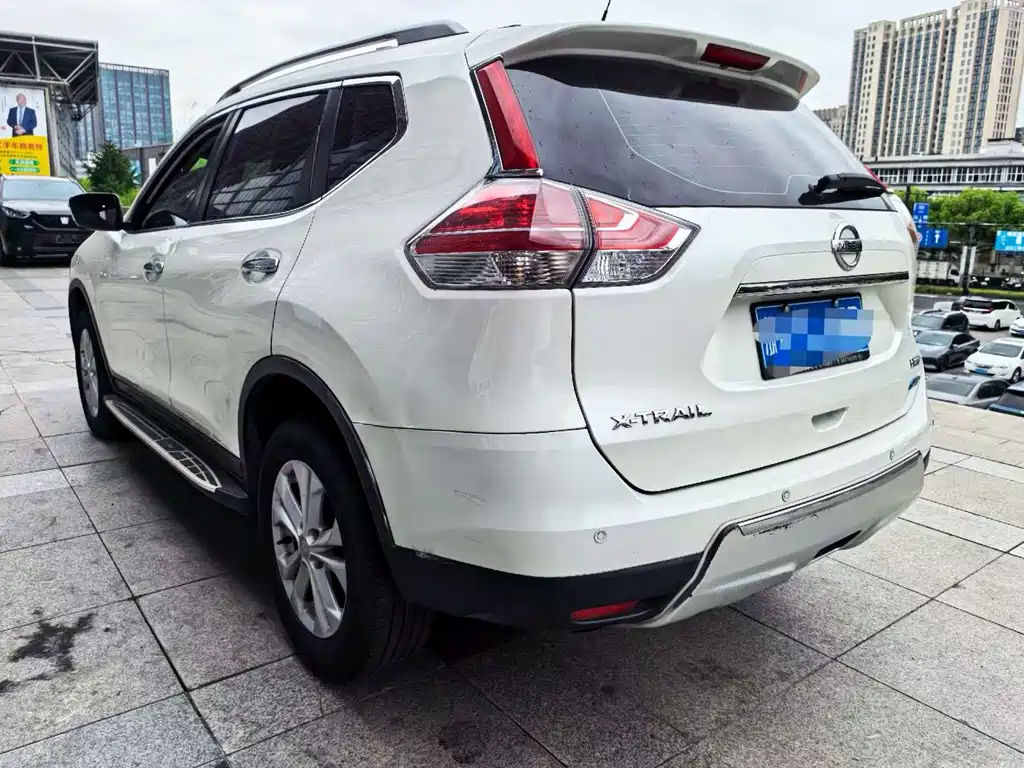 Nissan X-Trail — миниатюра 3
