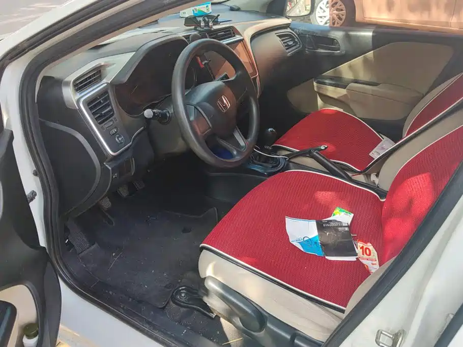 Honda City — миниатюра 9