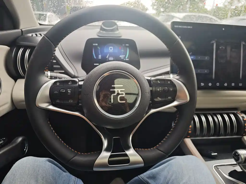 BYD Yuan Plus — миниатюра 9