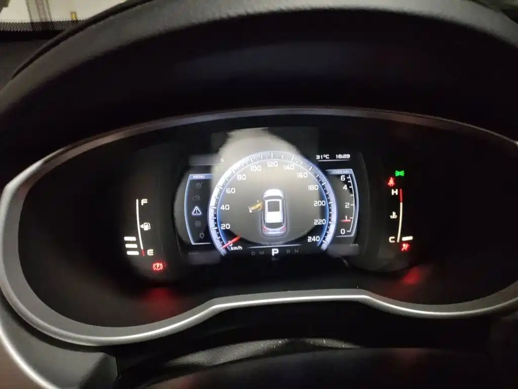 Geely Boyue — миниатюра 4