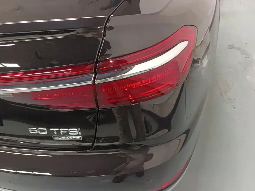 Audi A8 — миниатюра 8