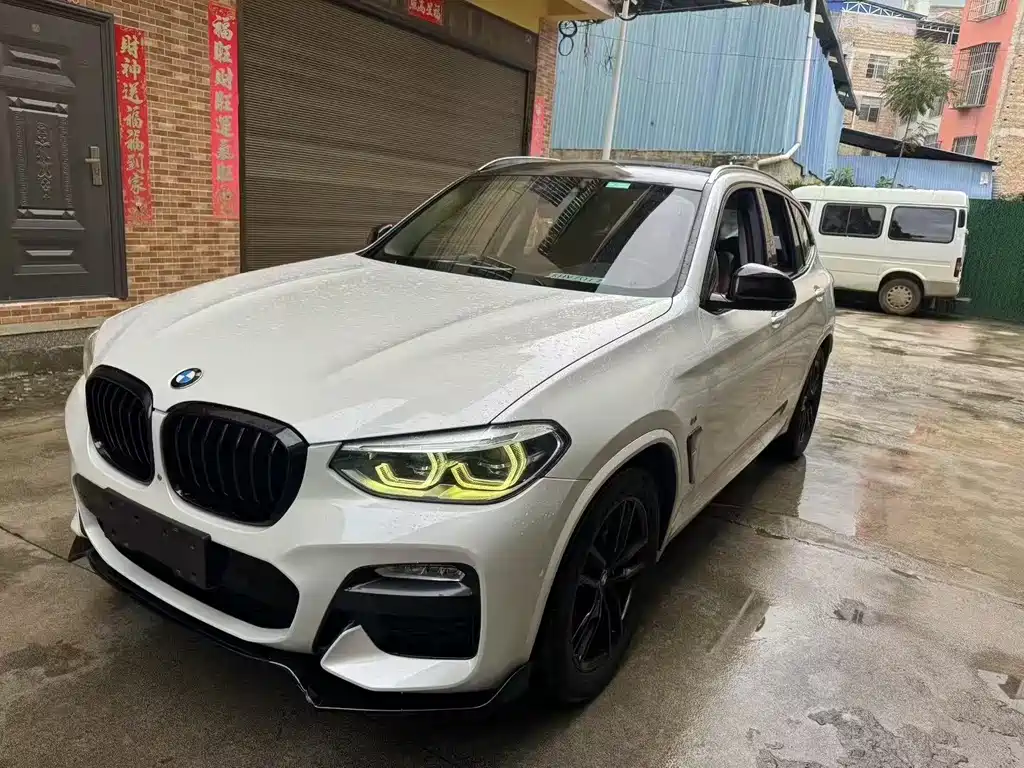 BMW X3 2018 xDrive30i Lead M Sport V
