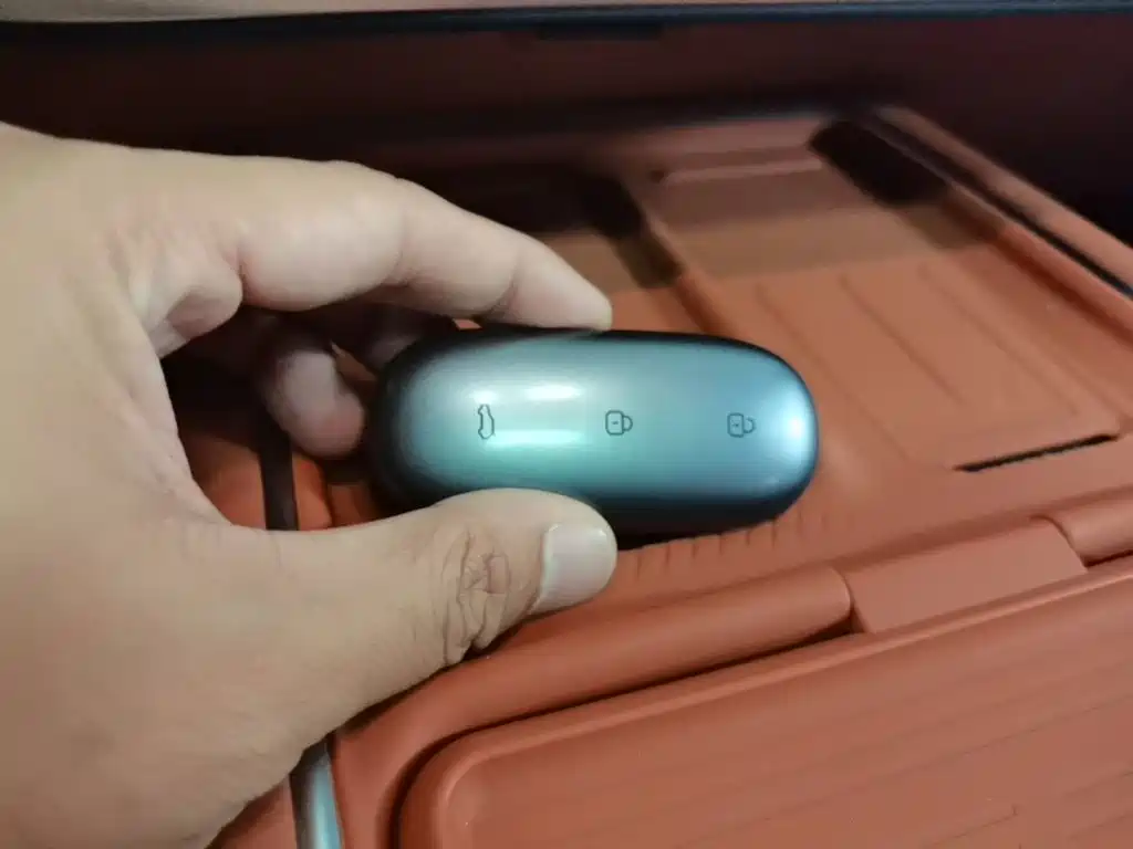 Li Auto Li L9 — миниатюра 9