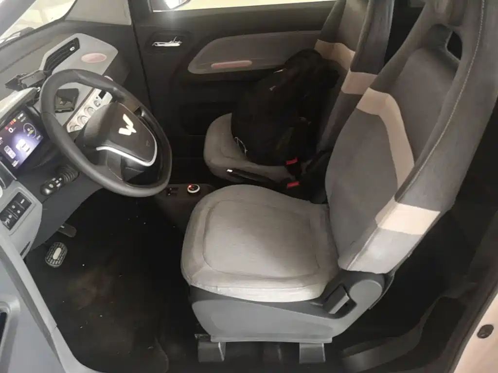 Wuling MINIEV — миниатюра 15