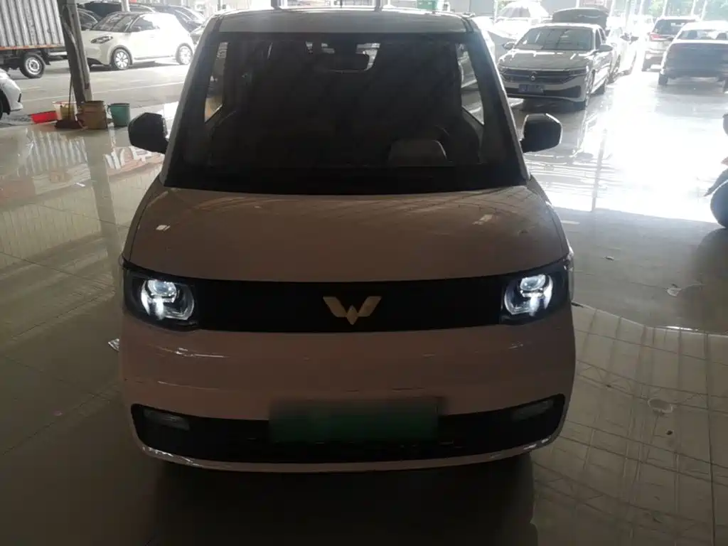 Wuling MINIEV — миниатюра 3