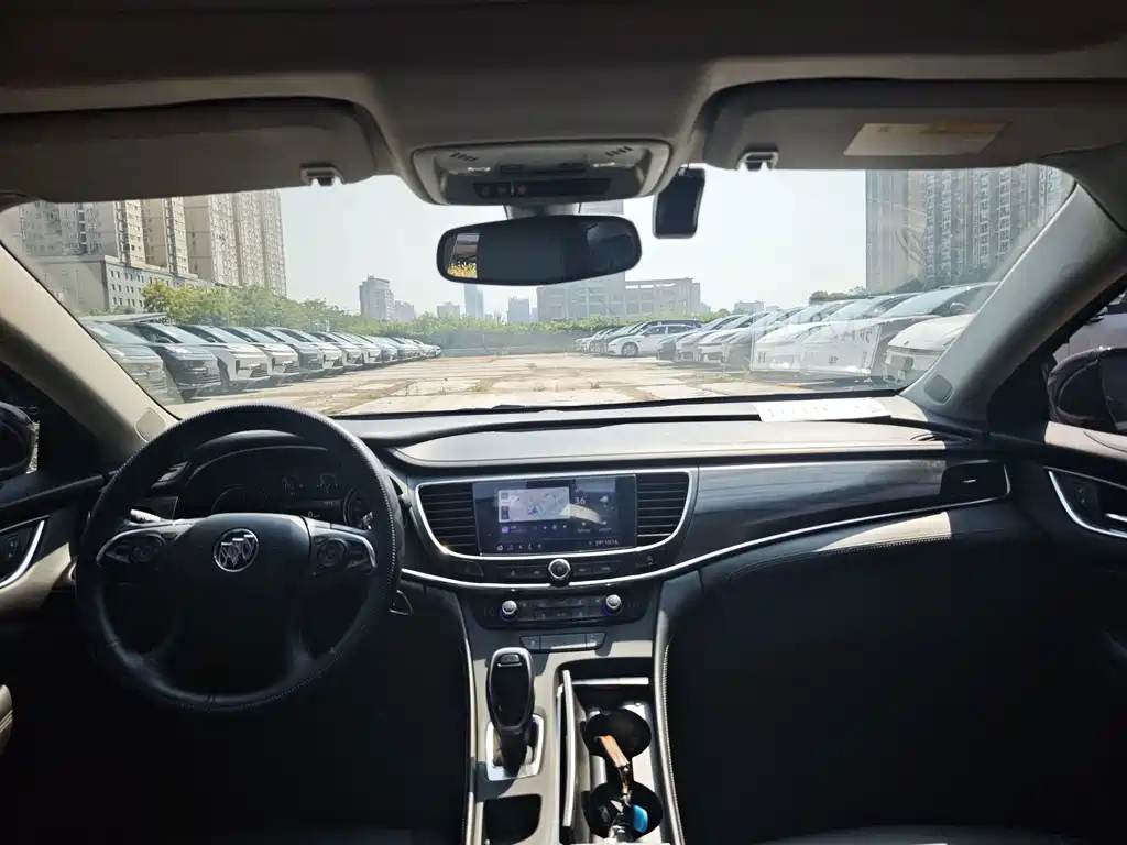 Buick LaCrosse — миниатюра 8