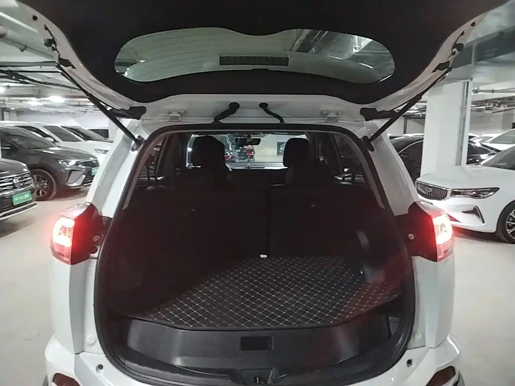 Toyota RAV4 — миниатюра 22