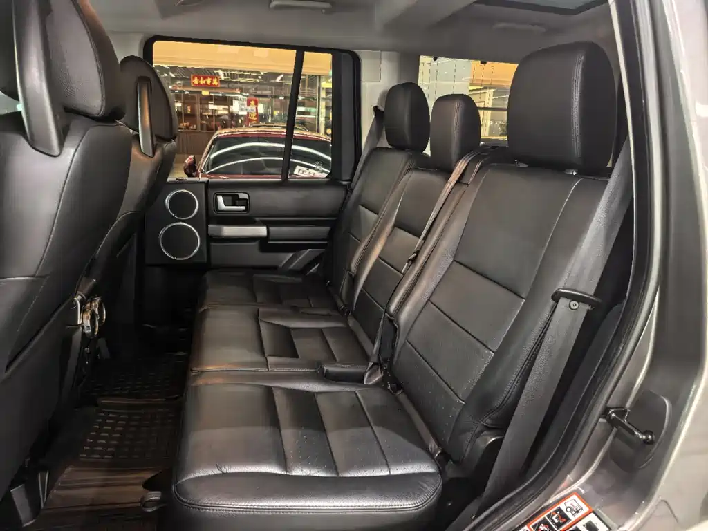 Land Rover Discovery — миниатюра 11
