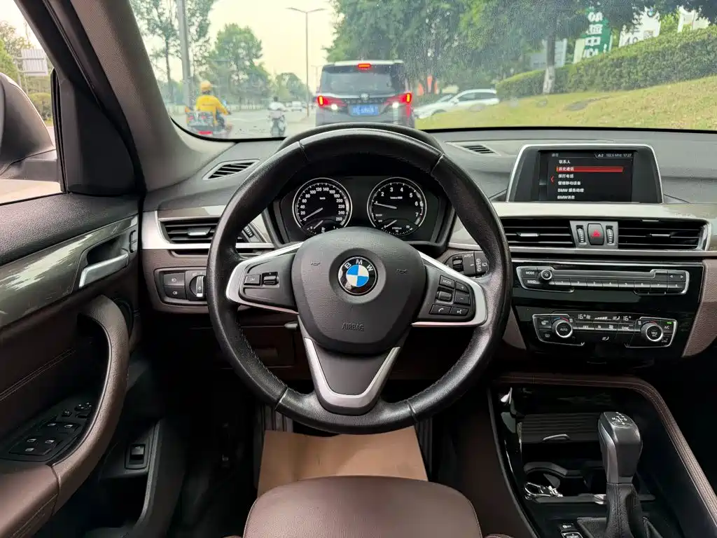 BMW X1 — миниатюра 14