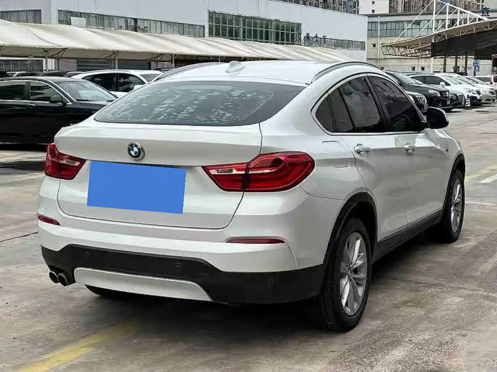 BMW X4 — миниатюра 9