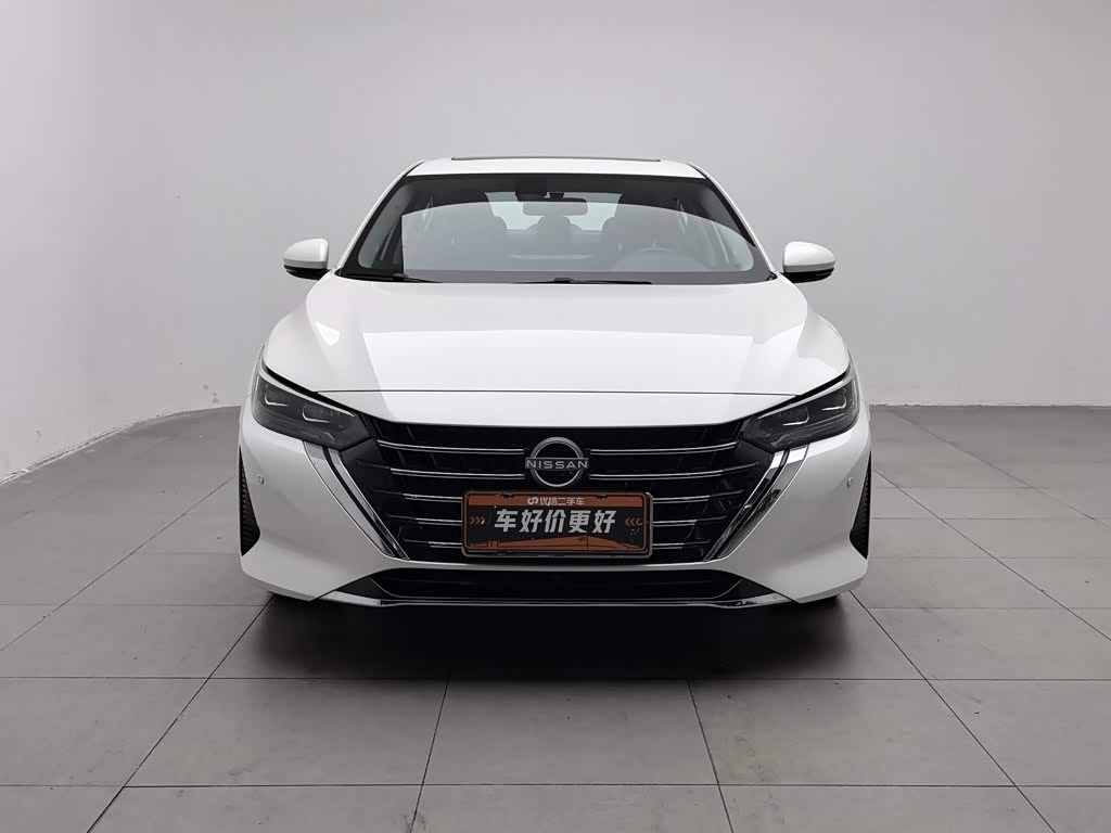 Nissan Sylphy 1.6 л 2024 г. Белый, пробег 48900 км
