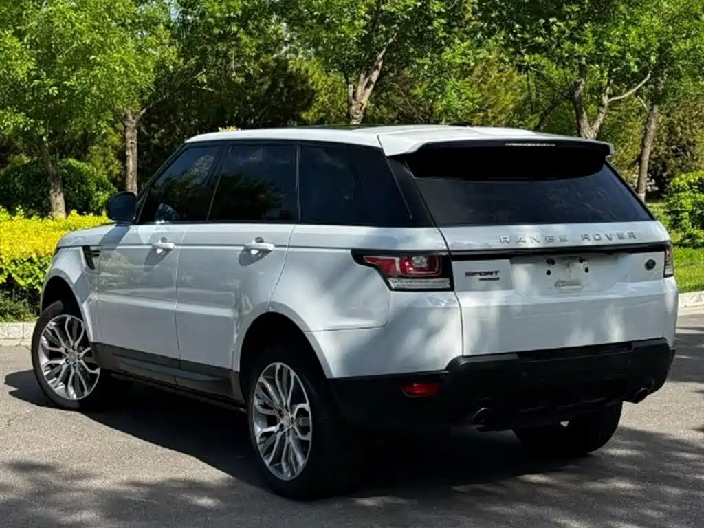 Land Rover Range Rover Sport 2015 3.0 SC V6 HSE DYNAMIC