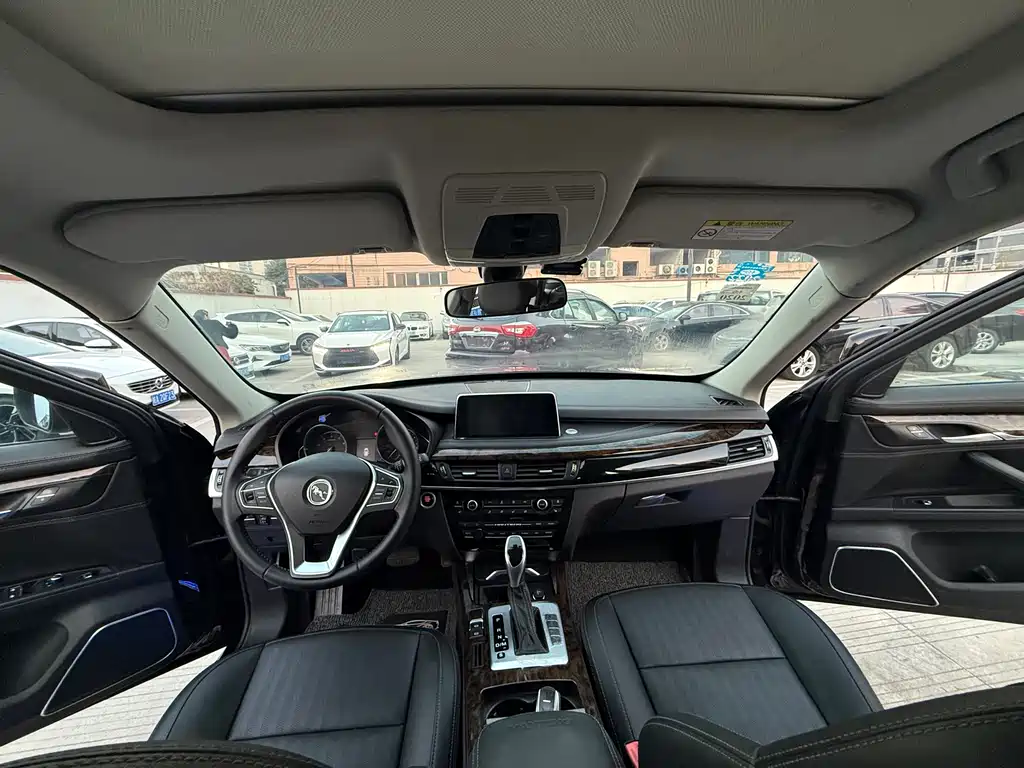 HANTENG MOTORS HANTENG X7