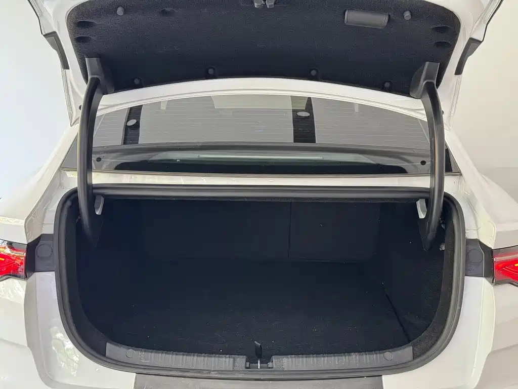 BYD Qin L — миниатюра 7