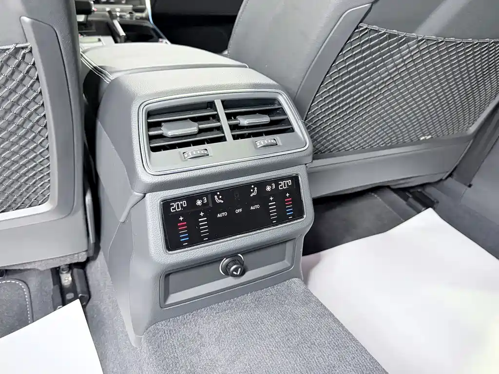 Audi A6L — миниатюра 13