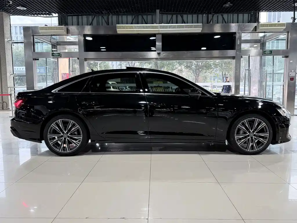 Audi A6L — миниатюра 23