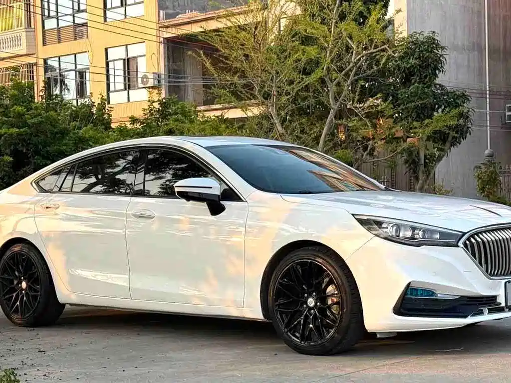 Hongqi Hongqi H5 — миниатюра 3