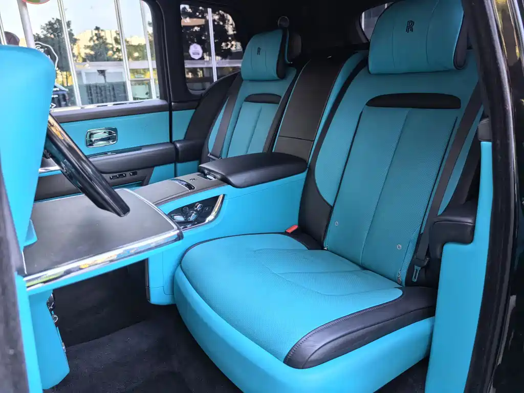 ROLLS-ROYCE CULLINAN