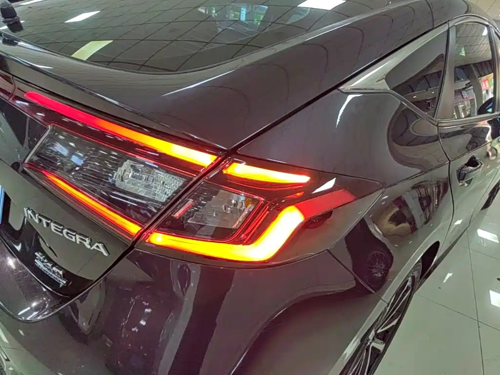 Honda Integra — миниатюра 8