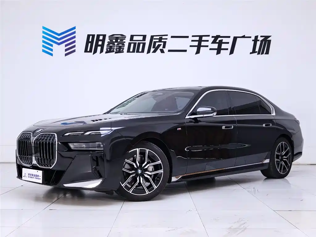 BMW 7 Series 7 2023 735Li M Sport