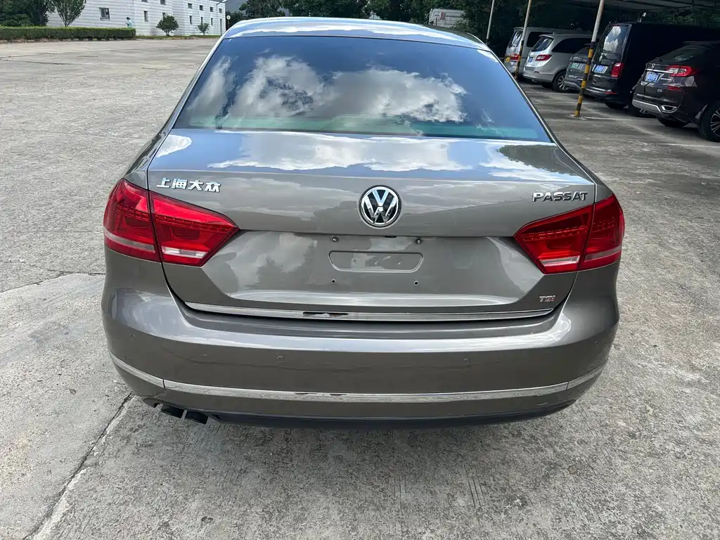 Volkswagen Passat — миниатюра 10