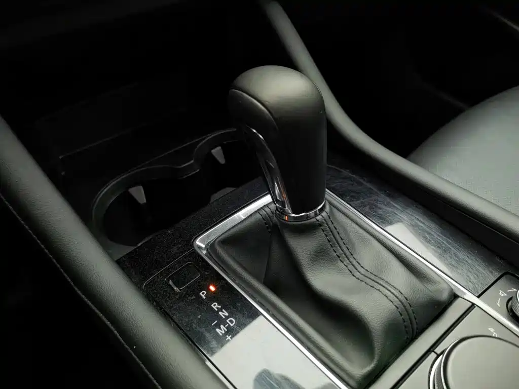 Mazda 3 Axela — миниатюра 13