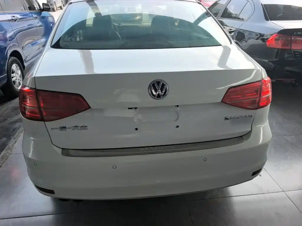 Volkswagen Sagitar — миниатюра 6