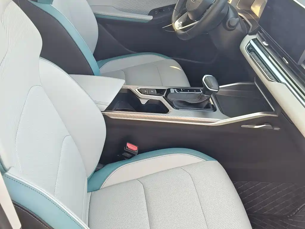 GEELY AUTOMOBILE EMGRAND