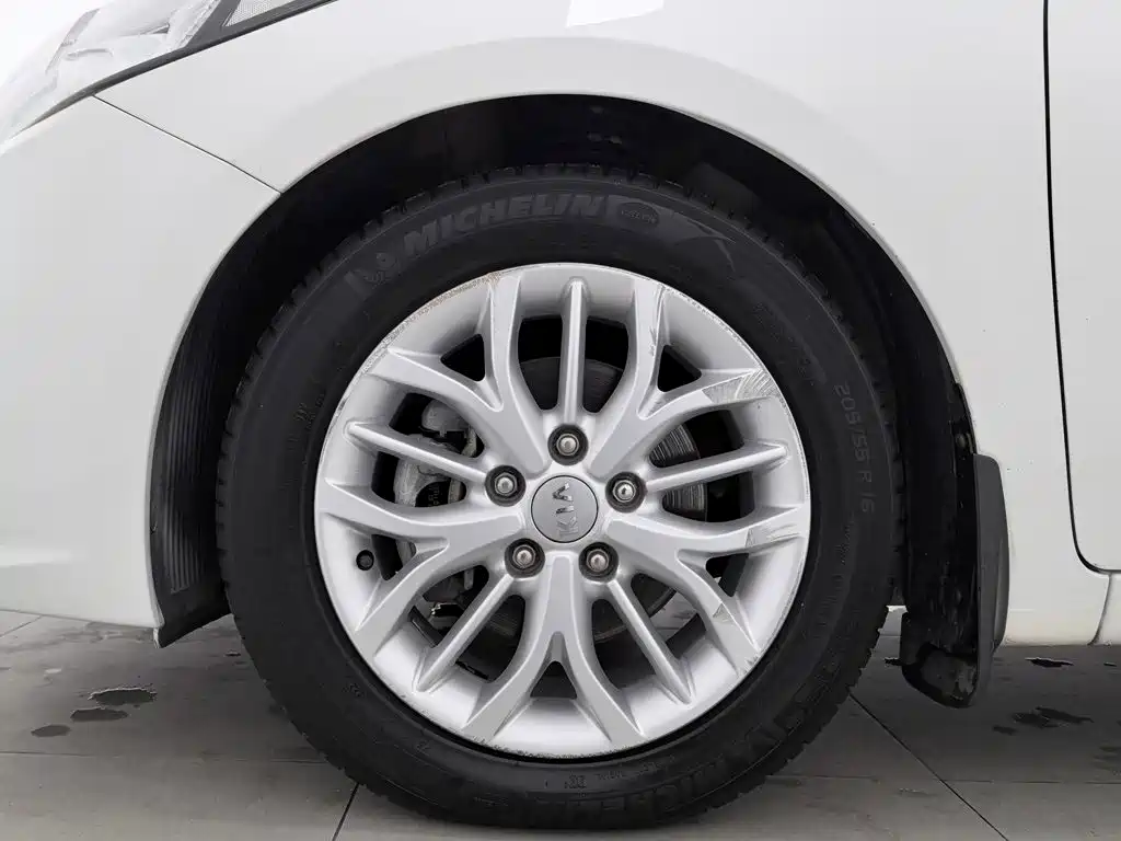 Kia K3S — миниатюра 17