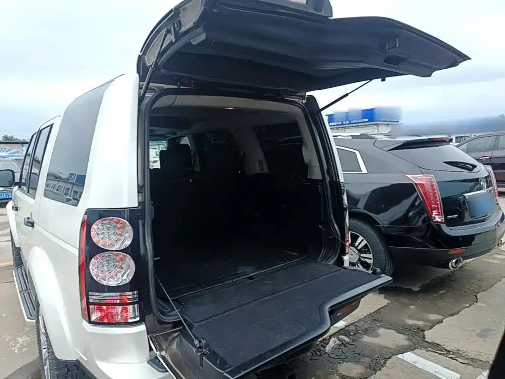 Land Rover Discovery — миниатюра 19