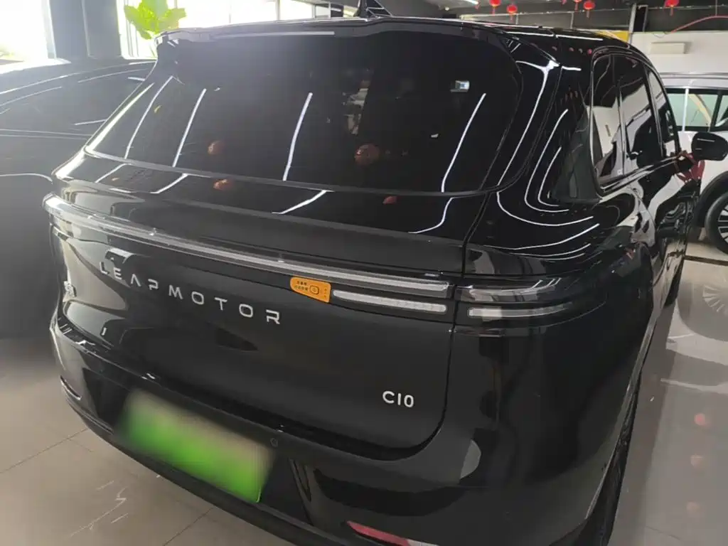 Leapmotor Leapmotor C10 — миниатюра 6