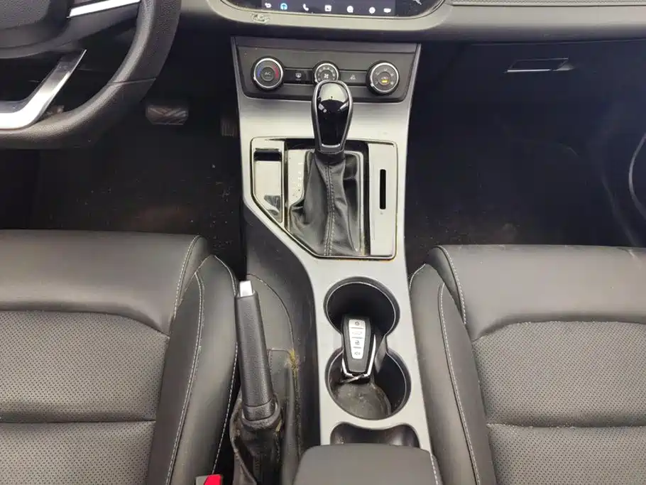 Geely Emgrand — миниатюра 16