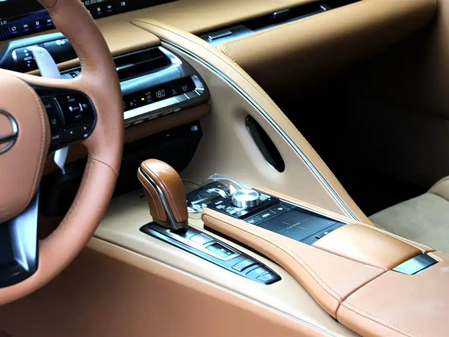 Lexus LC 2018 500h Sport