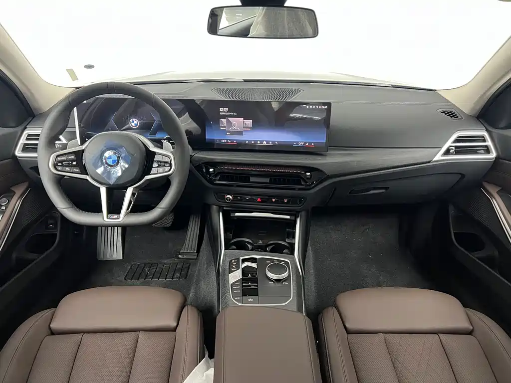 BMW 3 Series — миниатюра 6