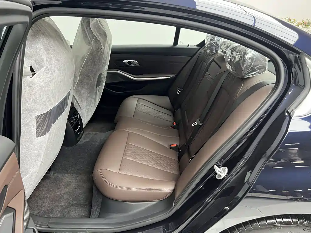 BMW 3 Series — миниатюра 10