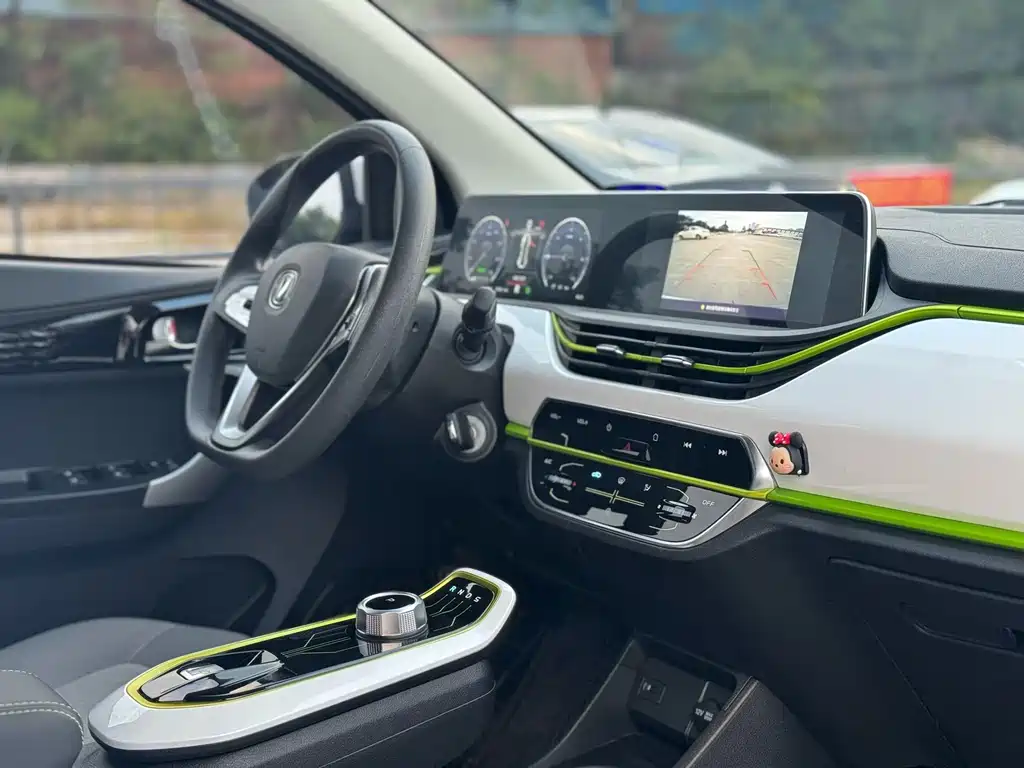 Changan Benben E-Star — миниатюра 8