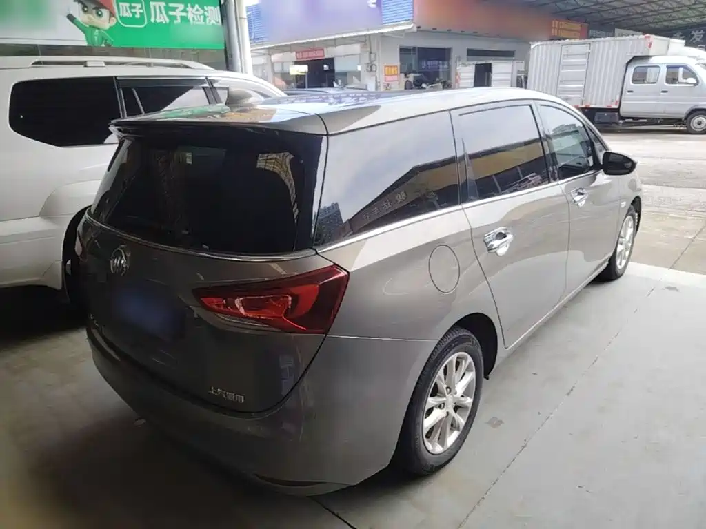 Buick GL6 — миниатюра 7