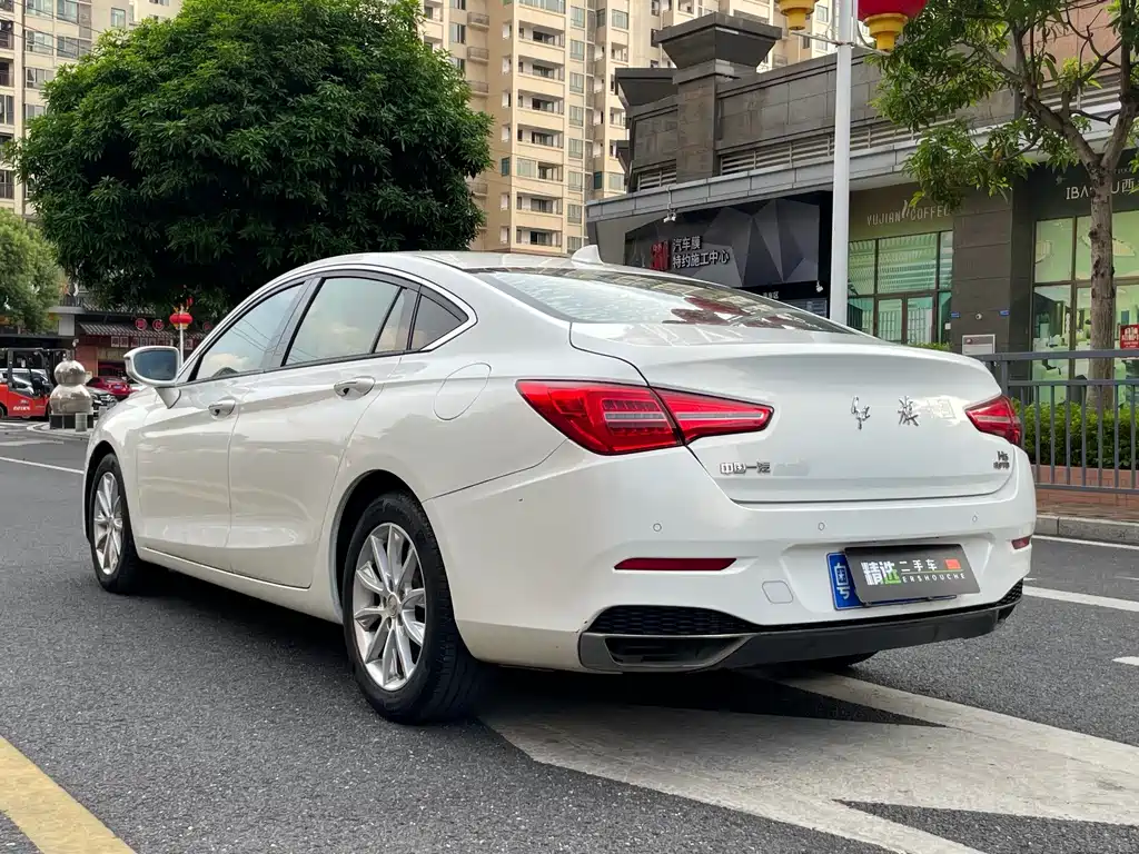 Hongqi Hongqi H5 — миниатюра 13