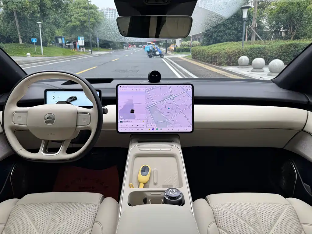 NIO ET5T — миниатюра 6