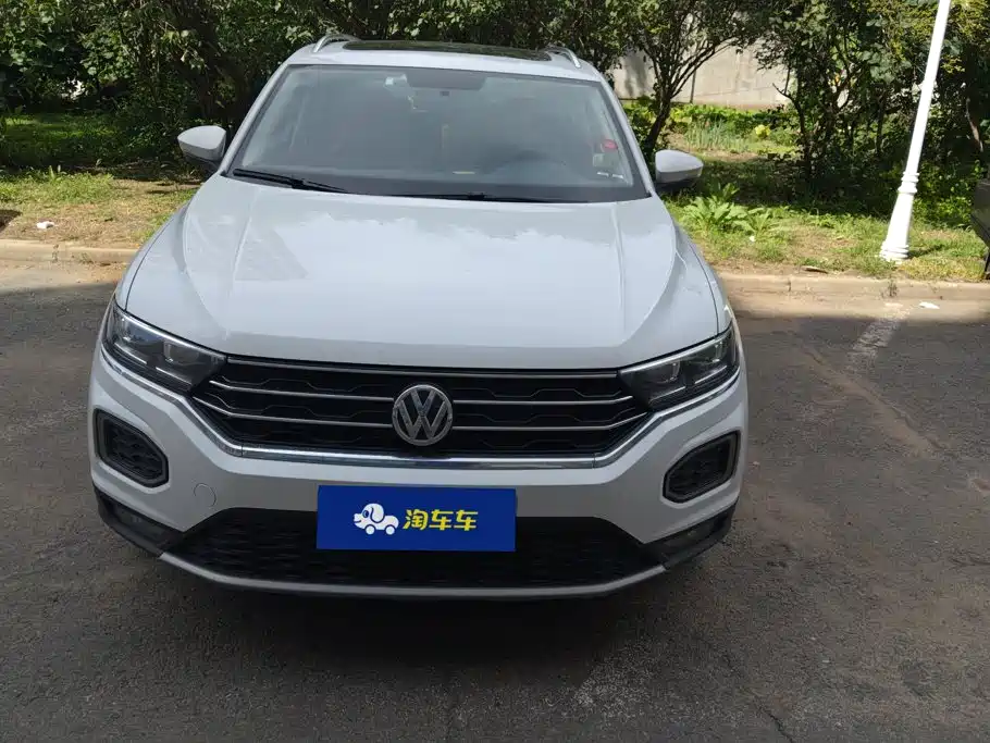 Volkswagen T-Roc — миниатюра 2