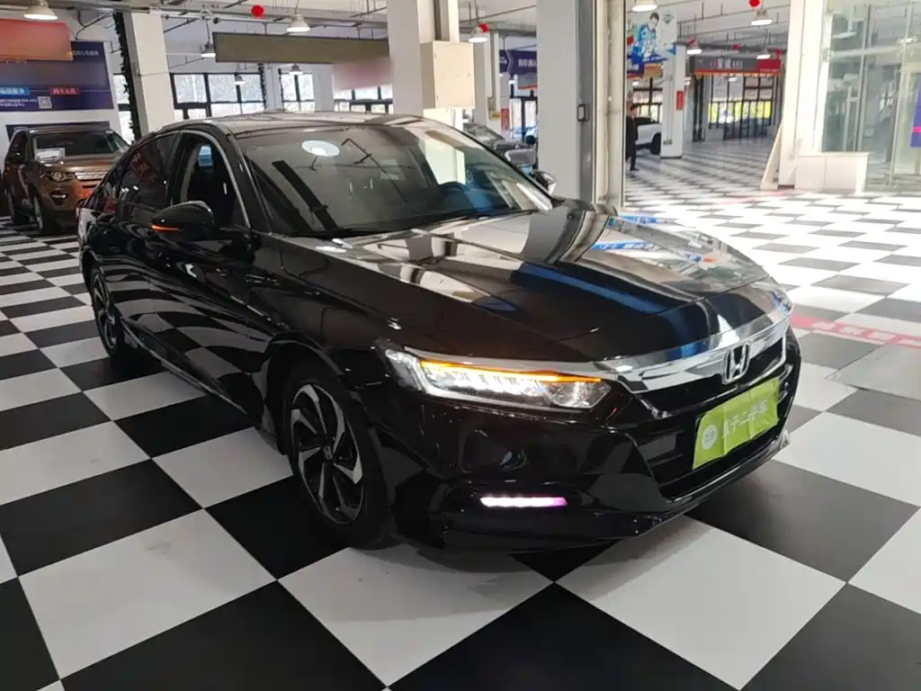 Honda Accord — миниатюра 4